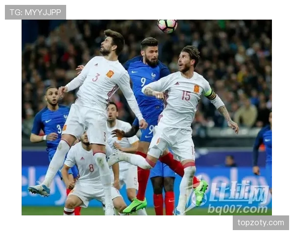 在防守体系下皮克与拉莫斯出现空间分散趋势