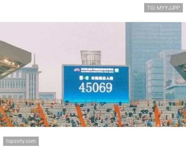 刘洋这生活节奏，场上拼命场下像个隐形富豪？